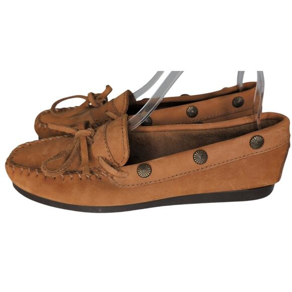 Minnetonka Suede Concho Wedge Moccasins Women 9M Boho Southwestern Casual - Picture 1 of 8